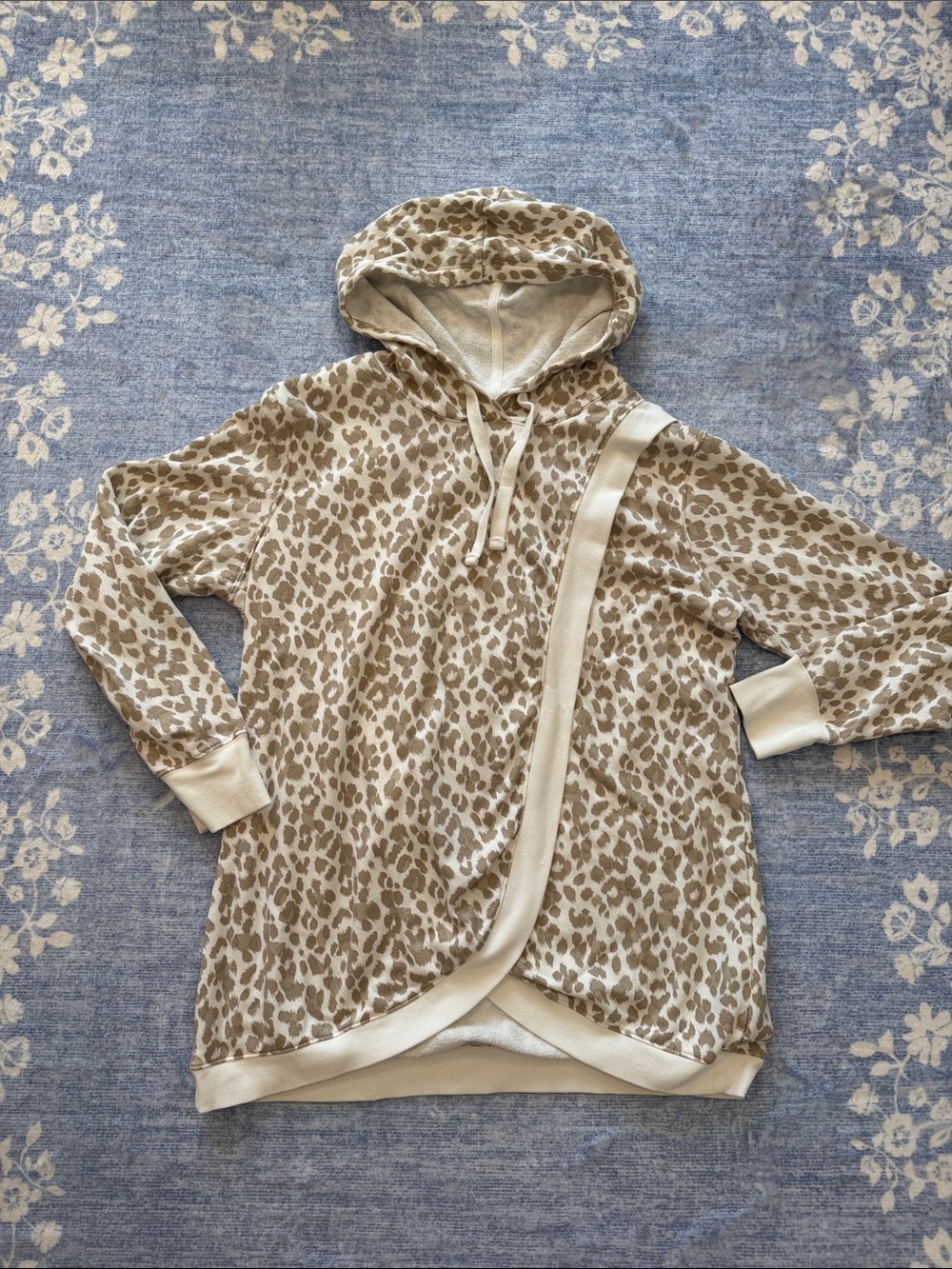 Old Navy Maternity Vintage Cross-Front Nursing Tunic Hoodie in Animal Print